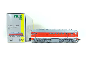 Trix H0 Diesellokomotive BR 220 DB AG 25201 neu OVP