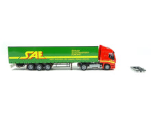 Laden Sie das Bild in den Galerie-Viewer, AWM H0 Modellauto Iveco Stralis Active Space &quot;SAE&quot; 73732 OVP
