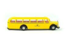 Laden Sie das Bild in den Galerie-Viewer, Brekina 1:87 Modellauto MB O 5000 Bus &quot;Deutsche Bundespost&quot; 5021 OVP
