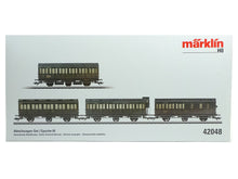 Laden Sie das Bild in den Galerie-Viewer, Märklin H0 Abteilwagen Set zur BR 78 gealtert verschneit DB 42048 4-tlg. neu OVP
