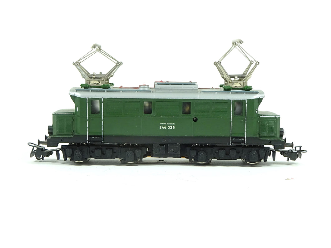 Märklin H0 Elektrolokomotive E44 DB grün analog 3011 Bastler