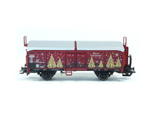 Laden Sie das Bild in den Galerie-Viewer, Märklin H0 Güterwagen Weihnachtswagen 2024 48424 neu OVP
