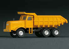 Laden Sie das Bild in den Galerie-Viewer, Märklin Insider Kaelble Muldenkipper LKW ca 1:45 18016 neu OVP
