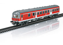 Laden Sie das Bild in den Galerie-Viewer, Märklin H0 Personenwagen Steuerwagen 2. Klasse DB AG, Märklin H0 43831 neu OVP
