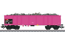 Laden Sie das Bild in den Galerie-Viewer, Güterwagen Eaos SBB pink, Märklin H0 46918 neu OVP
