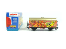 Laden Sie das Bild in den Galerie-Viewer, Güterwagen Start up Kühlwagen HARIBO, Märklin H0 44251 neu OVP
