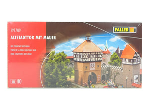 Modellbau Bausatz Altstadttor mit Mauer, Faller H0 191789 neu OVP