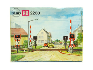 Kibri H0 Bausatz Bahnübergang Halbschranke m 4 Blinklichtern, B2230 OVP